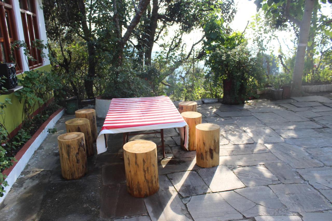 Maa Anand Mayee Guest House Panuanaula Екстер'єр фото
